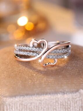 Elegant Rose Gold Heart Accent Ring with Cubic Zirconia Stones